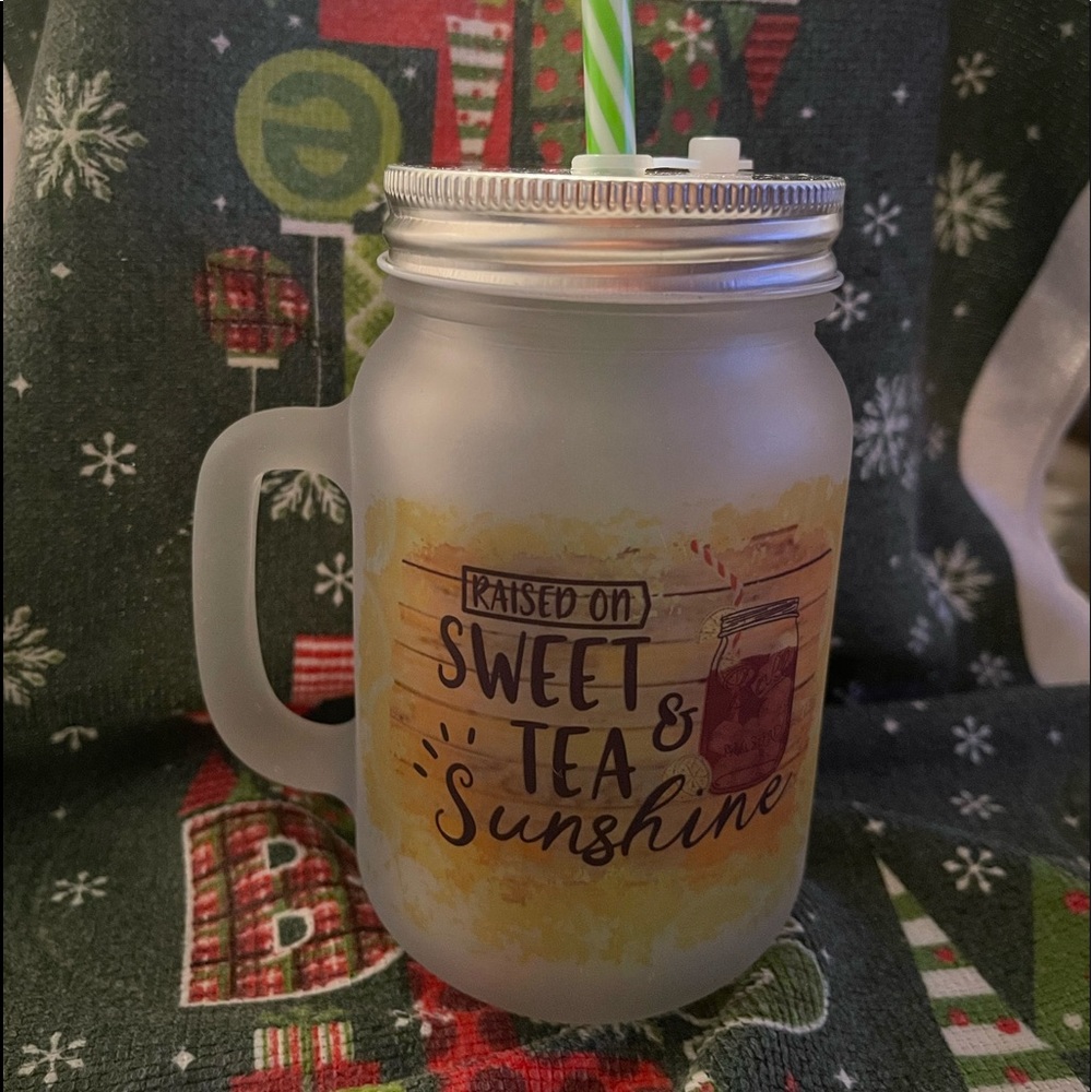 Frosted mason jar sweet tea and sunshine